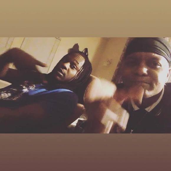 Meet your Posher, Quency - Picture 1 of 1